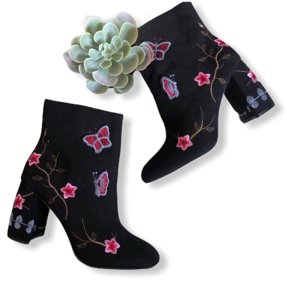 Nanette Lepore Shoes - Nanette Lepore Lilly Embroidered Black Bootie9.5